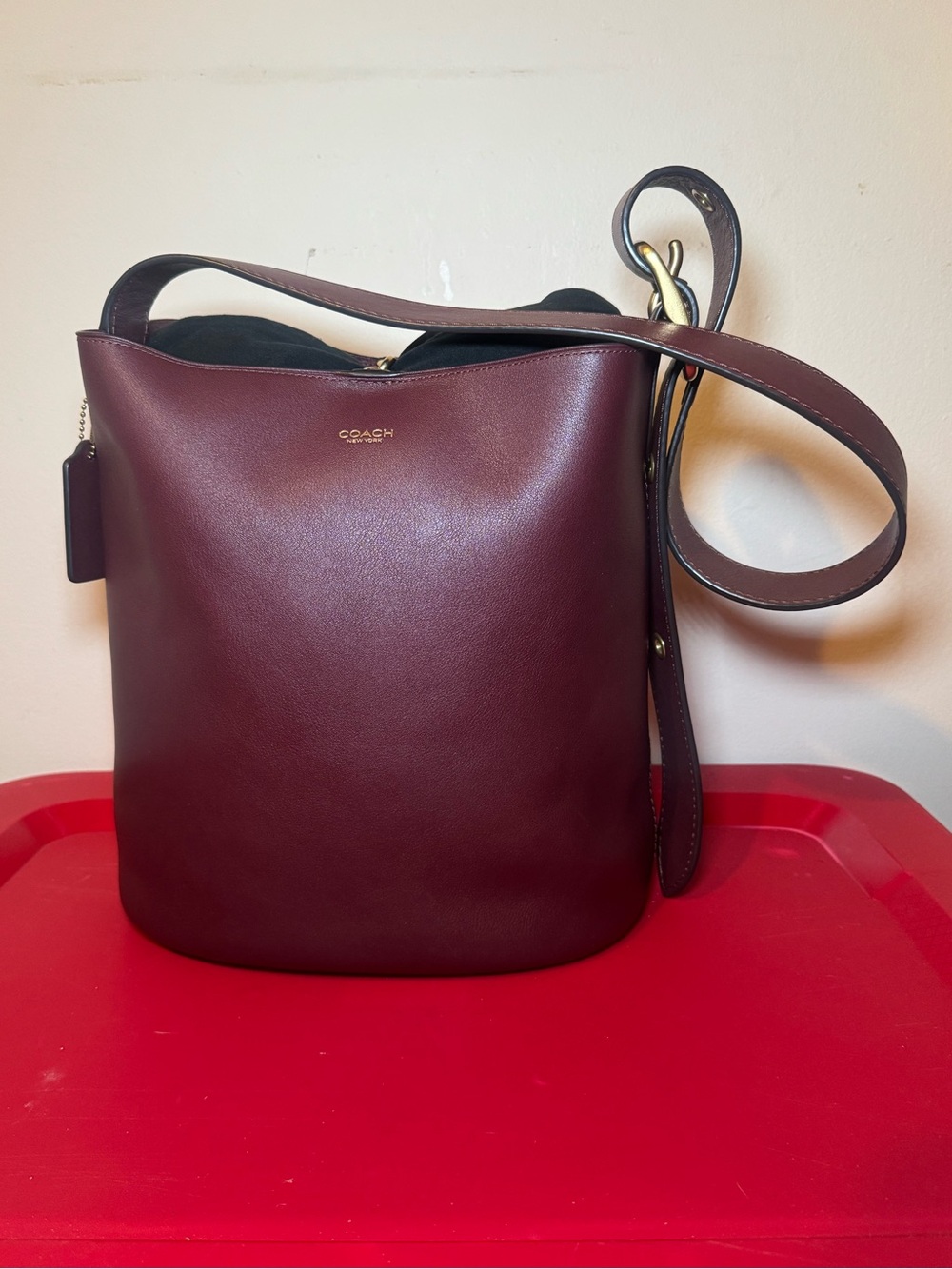 Coach Merlot Bleecker Bucket